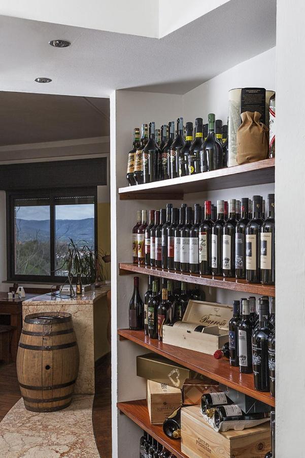 Managheri Wine Bar Oliena Exterior photo