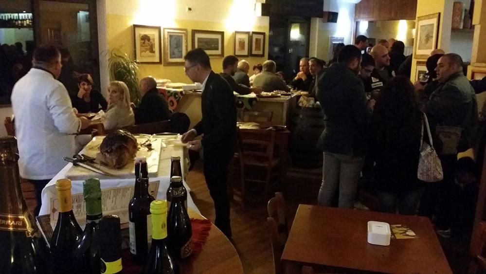 Managheri Wine Bar Oliena Exterior photo
