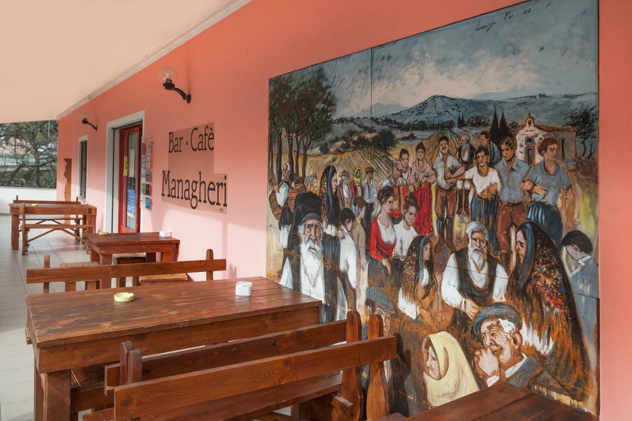 Managheri Wine Bar Oliena Exterior photo