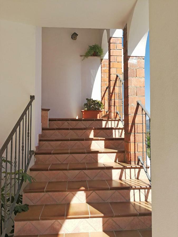 Managheri Wine Bar Oliena Exterior photo
